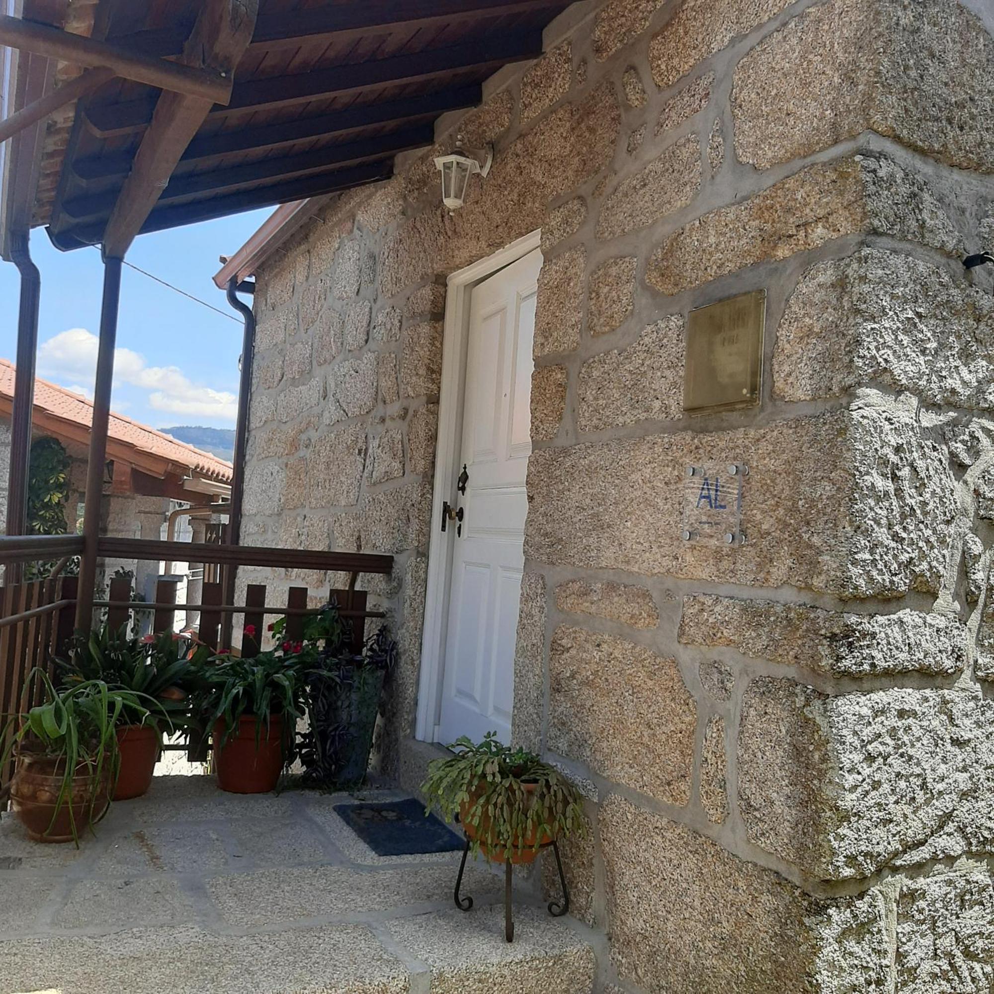 Casa De Bairros Villa Soajo Ngoại thất bức ảnh